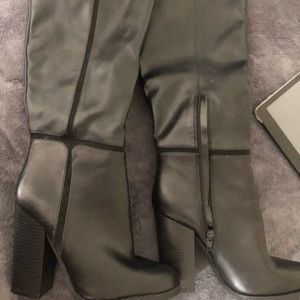 Women’s boots sz 7.5